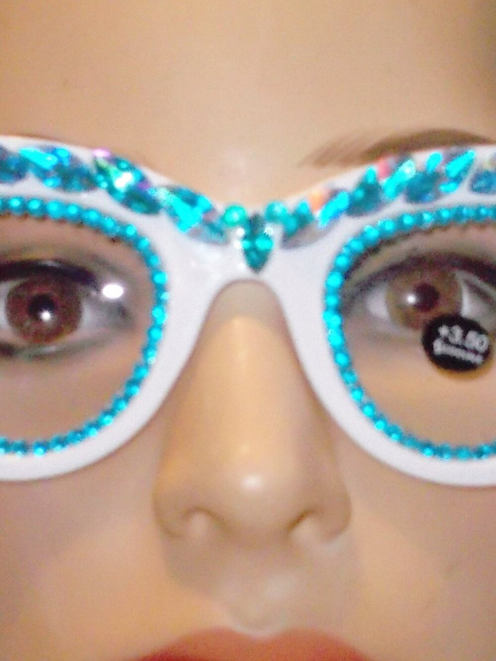 FABULOUS WHITE CATEYE READING GLASSES 3.50 STRENGTH TEAL RHINESTONES